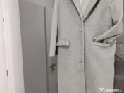 Palton modern, gri, cu captuseala 