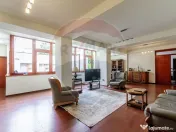 Proprietate exclusivistǎ cu vedere panoramicǎ la Malul ... 