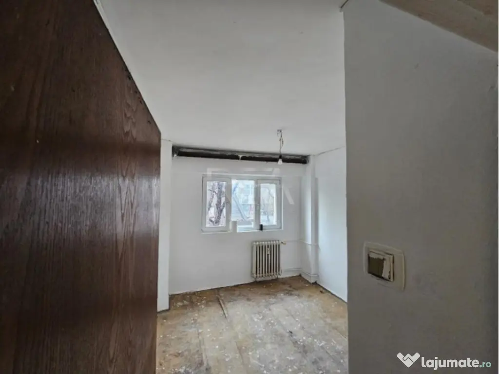 4 camere Dorobanti decomandat, et. 3, an 1980, metrou, 97 mp