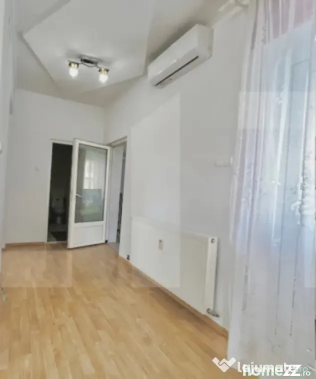 Casa individuala, 158 mp utili, zona linistita Ronat