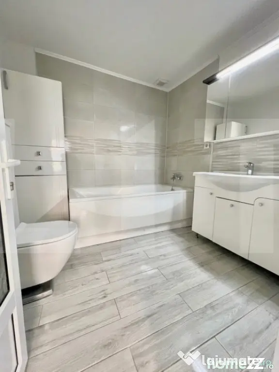 Casa individuala, 158 mp utili, zona linistita Ronat