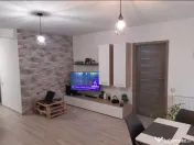 Apartament 2 camere spatios 58 mp,etaj 1, parcare privata Floresti 