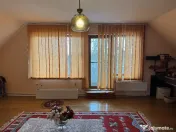 Vila P+M si ANEXA cu GARAJ, T = 1150 mp, D=28 m, Slatioara, zona centr 