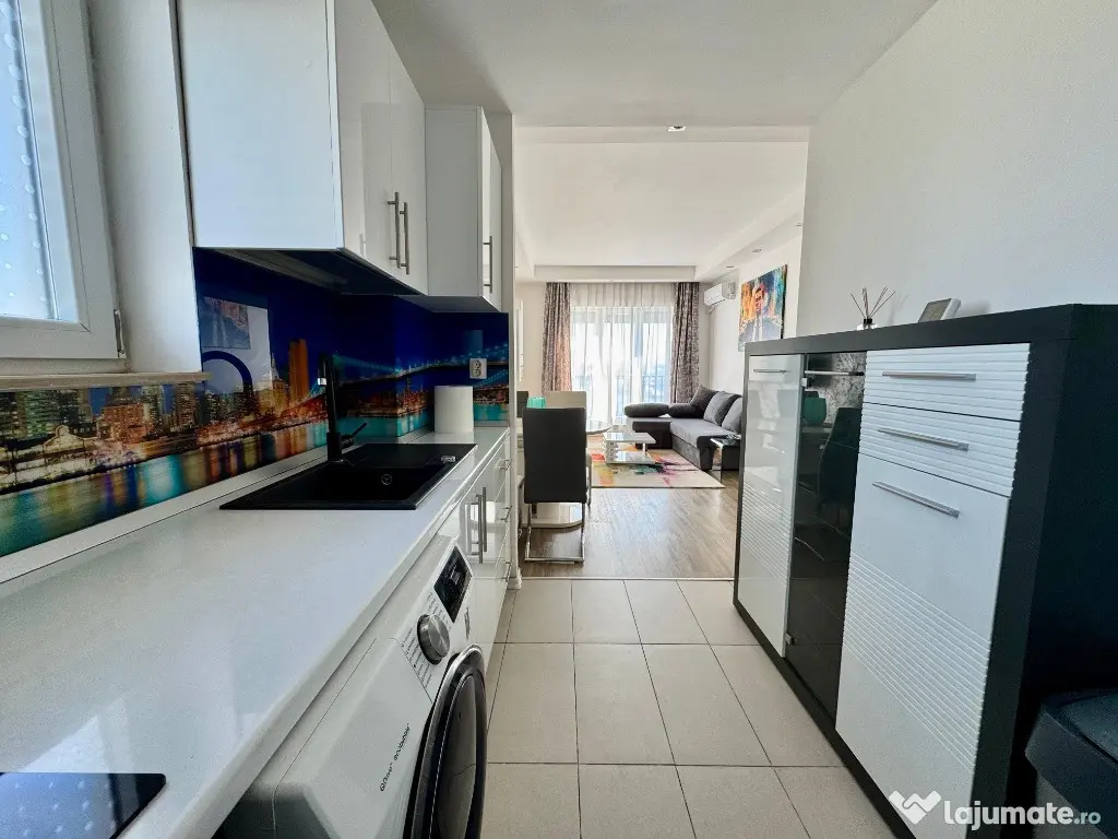 COSMOPOLIS - Apartament 3 camere, mobilat si utilat, vedere piscina