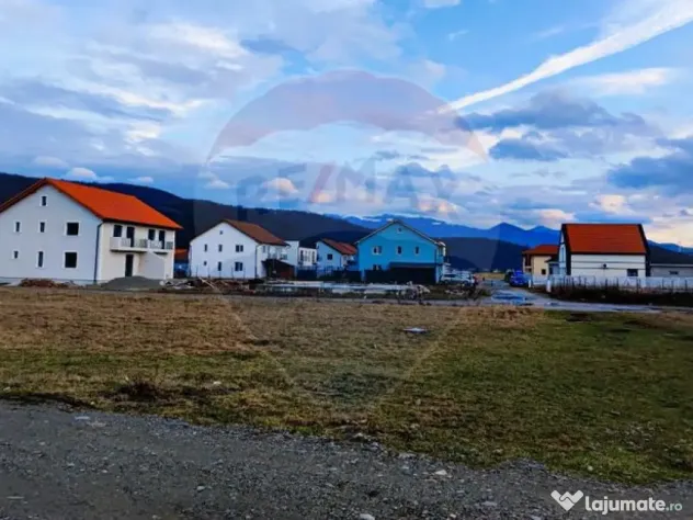 Teren intravilan de vânzare în Tălmaciu
