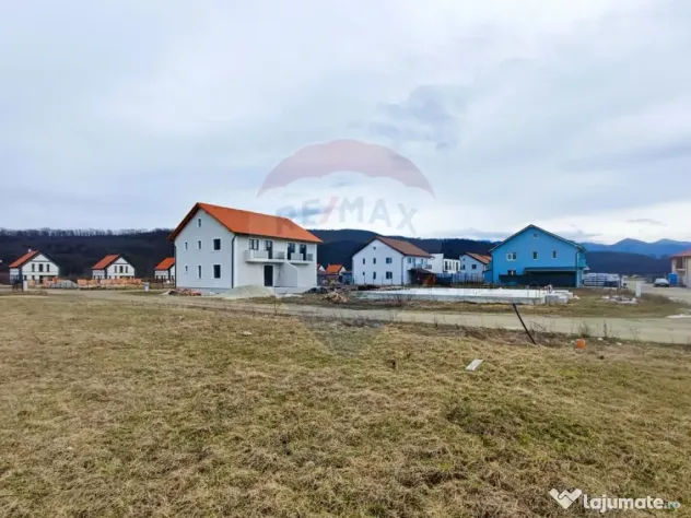 Teren intravilan de vânzare în Tălmaciu