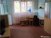 Garsoniera bloc mixt ,2 min Dristor metrou 