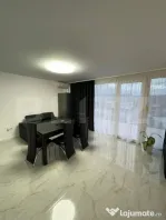 Apartament 3 camere, 89 mp, zona Piata Centrala