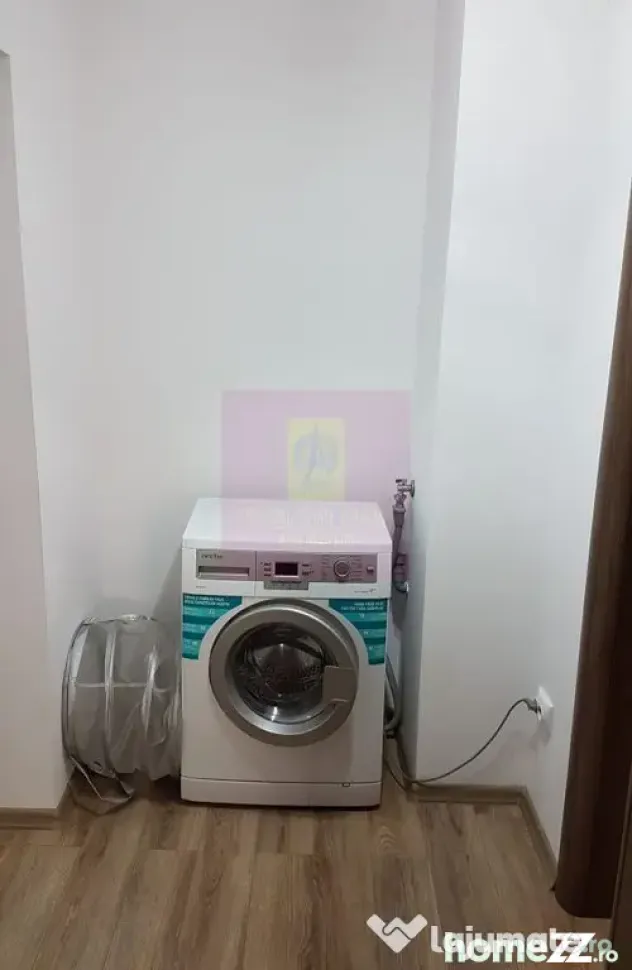 Vanzare apartament 2 camere in zona bd. Decebal stradal