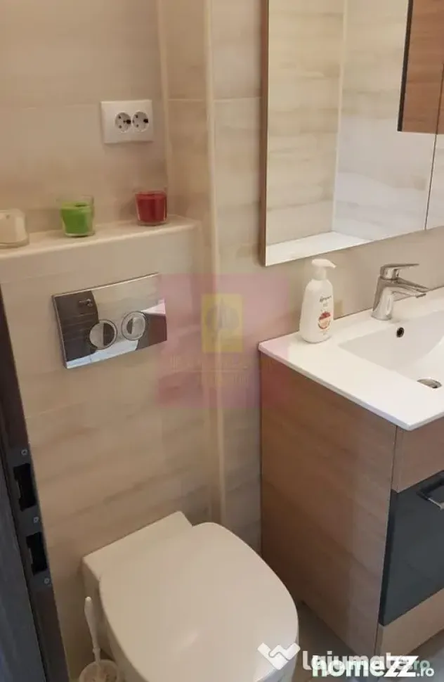 Vanzare apartament 2 camere in zona bd. Decebal stradal