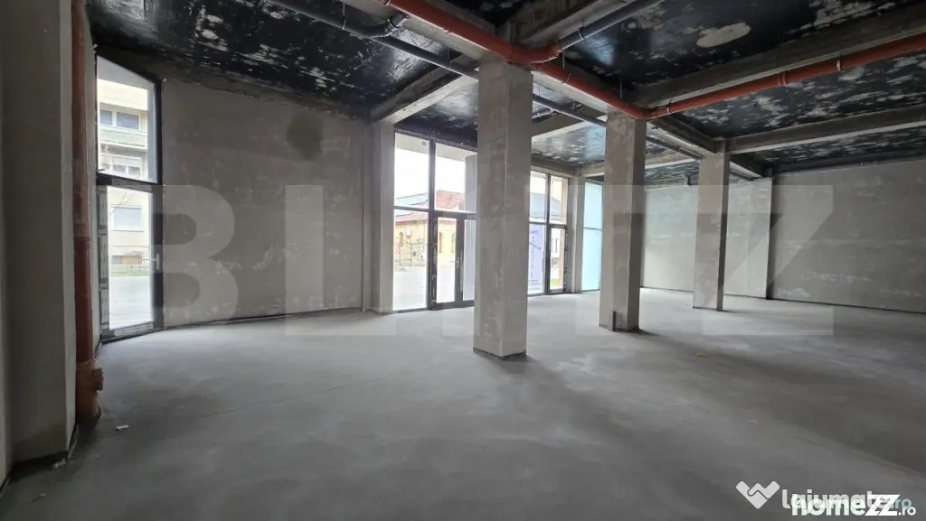 Spatiu comercial, 250 mp, zona Semicentral - Satu Mare (Satu-Mare)