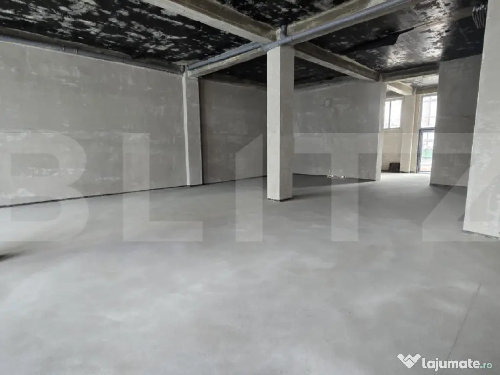 Spatiu comercial, 250 mp, zona Semicentral