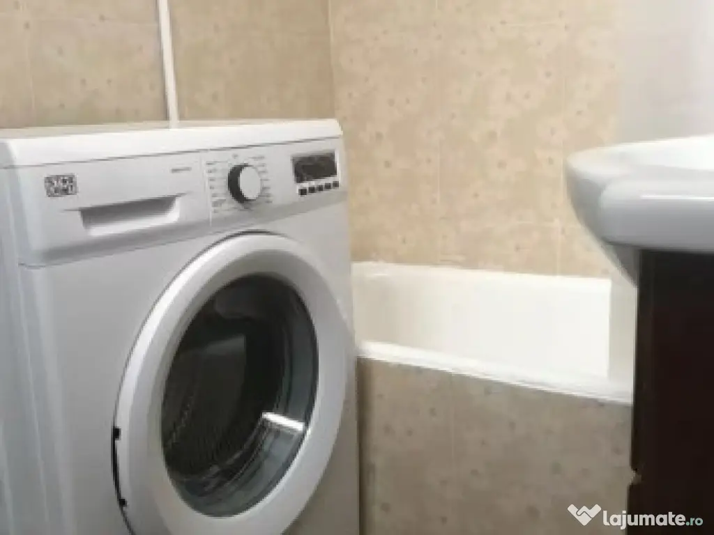 Garsonieră pe Strada Armenească – fără risc seismic, bloc reabilitat