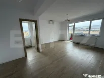 Spatiul comercial, 52 mp, parcare, zona Terra