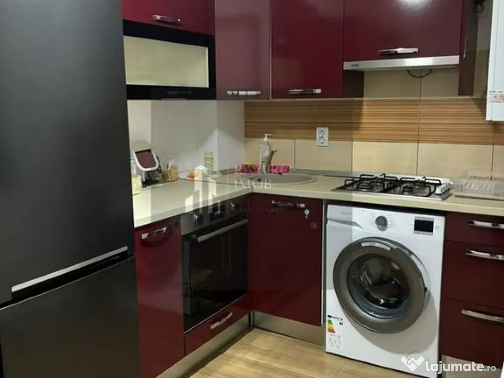 Apartament 2 Camere Decomandat - Metalurgiei