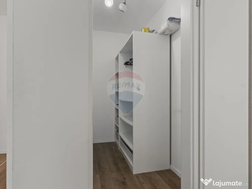 Apartament cu 2 camere si loc de parcare de închiriat AR...