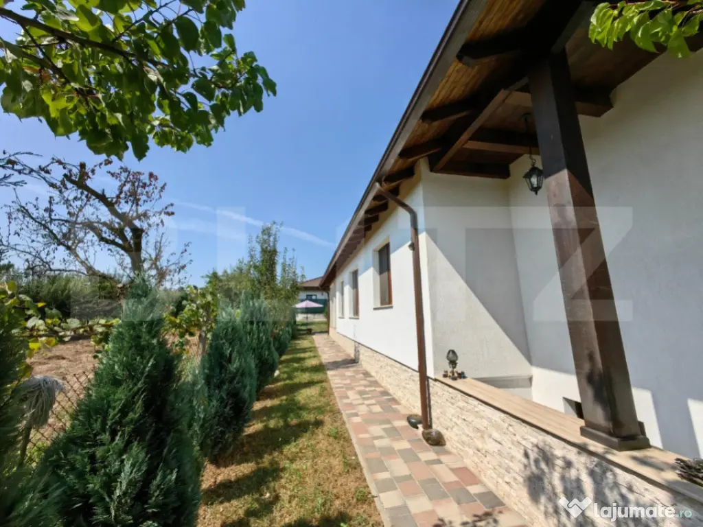 Casă individuală, 4 camere, 135mp, zona Cetate - Micești