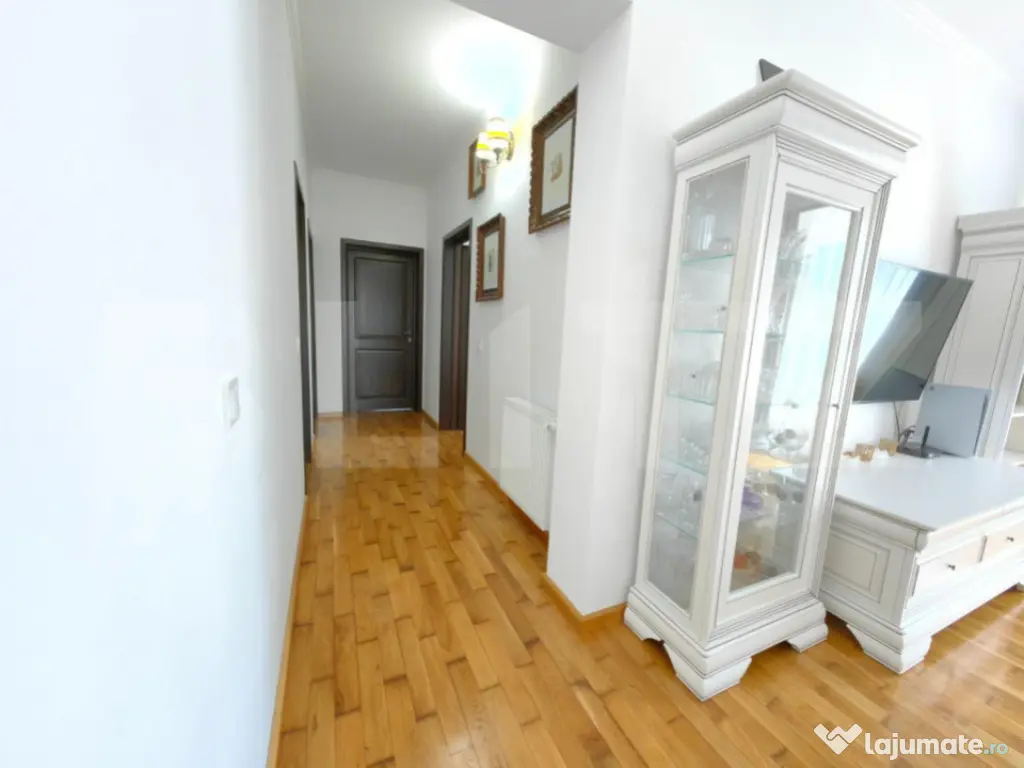Casă individuală, 4 camere, 135mp, zona Cetate - Micești