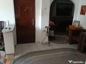 Apartament 3 camere de vanzare 