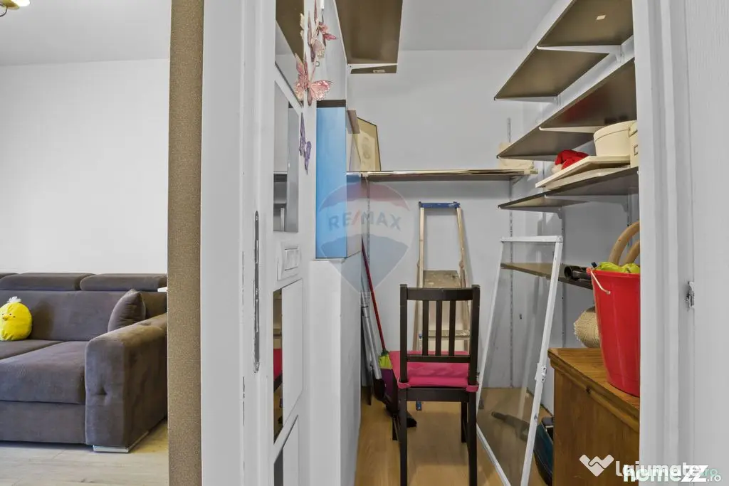 Apartament la cheie cu 2 camere decomandat de vanzare Alf...