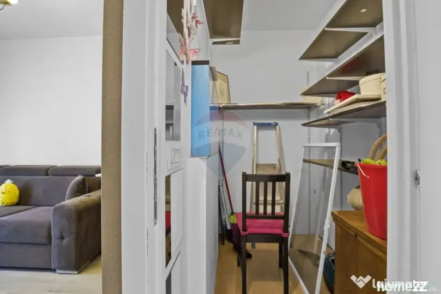 Apartament la cheie cu 2 camere decomandat de vanzare Alf...