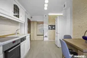 Apartament la cheie cu 2 camere decomandat de vanzare Alf... 