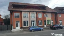 Spațiu comercial