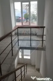 Spațiu comercial 