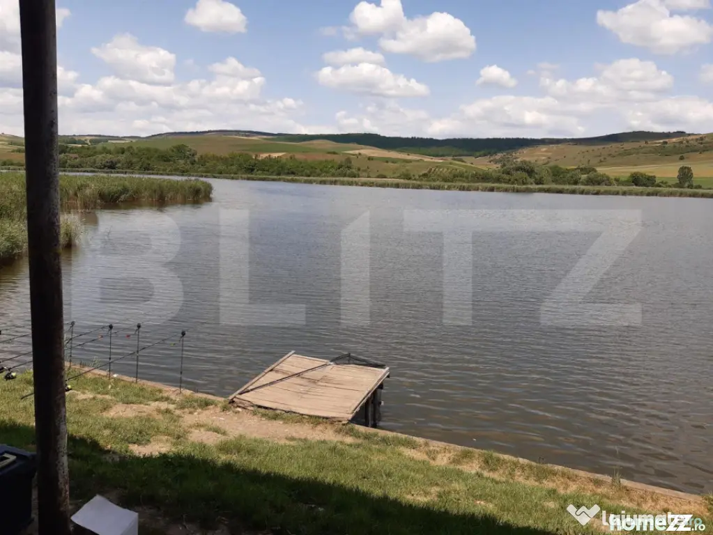 Oportunitate investițională-Proprietate cu lac privat in G