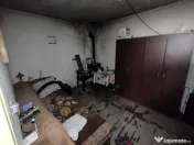 Casa Caramida Arsa cu Placa de Beton si Teren Cartier Dom 