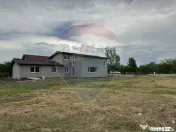 Casă / Vilă cu 6 camere de vânzare 