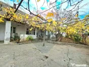 Casa veche cu teren 929 mp- oportunitate in Vladimirescu-... 