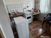 Apartament 3 camere, zona vest 
