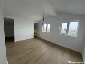 Casa P M superba de – mutare imediata 