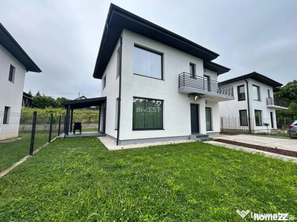 Casa individuala, 5 camere, 3 bai, utilata. Zona Bucium- Plo
