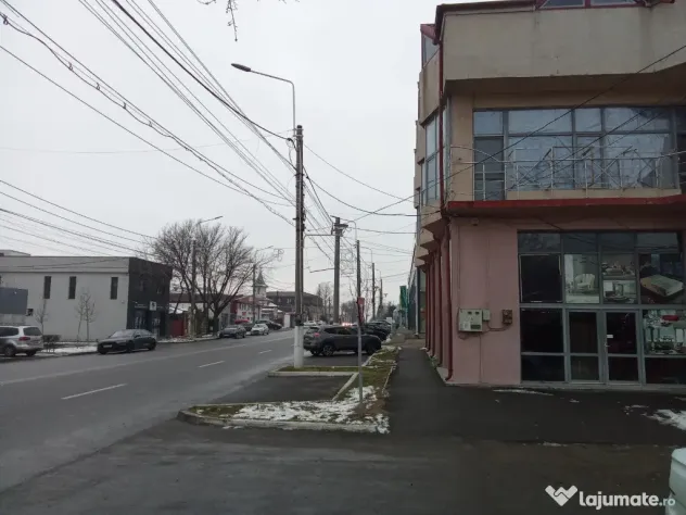 Spatiu comercial soseaua Rm Sarat P+2