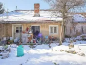 Teren de Vis în Tărlungeni cu Căsuță din Lemn – Li... 