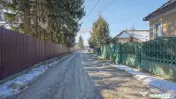 Teren de Vis în Tărlungeni cu Căsuță din Lemn – Li...
