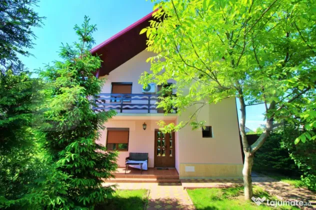 Casa 5 camere + Garaj, anexa si 650 mp - Valea Adanca