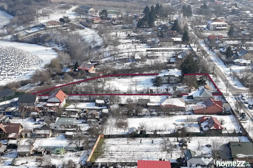 GRADIȘTEA | Teren si construcție pe malul lacului Cǎldǎr - Gradistea (Bucuresti-Ilfov)