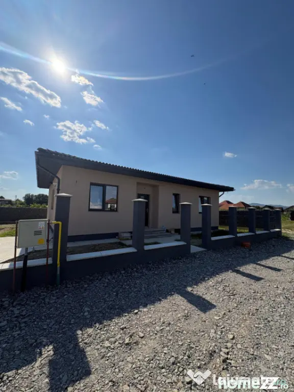Casă modernă pe un singur nivel | 110 mp utili | Încălzi - Baia Mare (Maramures)