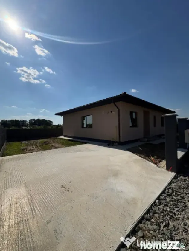 Casă modernă pe un singur nivel | 110 mp utili | Încălzi - Baia Mare (Maramures)