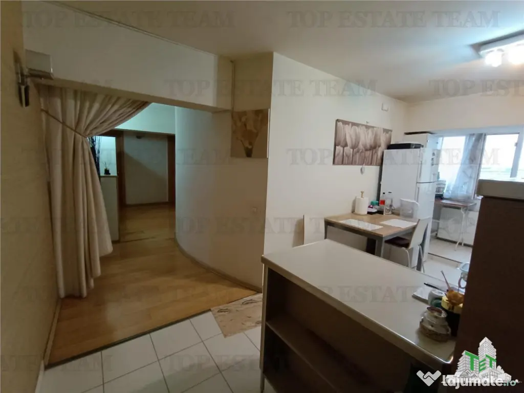 Apartament 3 camere Titulescu