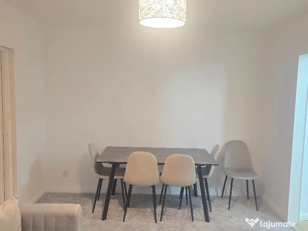 Vand apartament 2 camere in Deva, Al Patriei et. 3, mobilat utilat