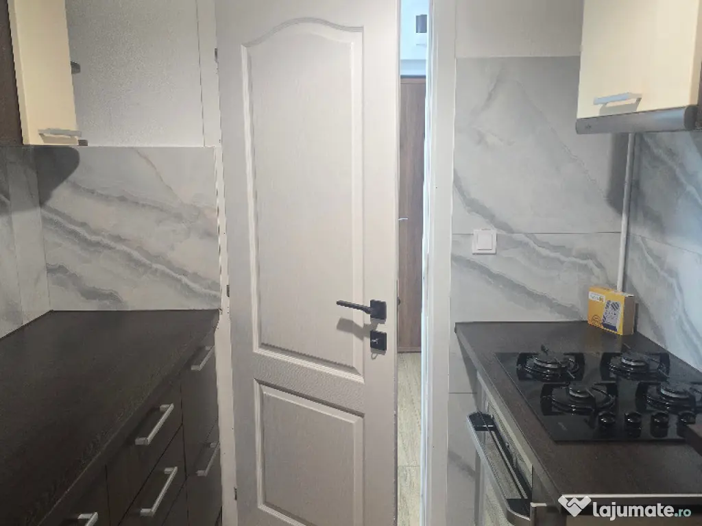 Vand apartament 2 camere in Deva, Al Patriei et. 3, mobilat utilat