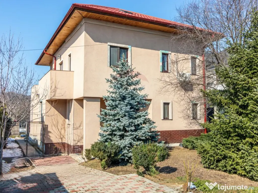 Casă / Vilă de vanzare la intrare in Mogosoaia, padure,...