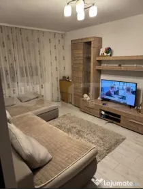 Apartament cu 2 camere, decomandat, renovat, zona Astra