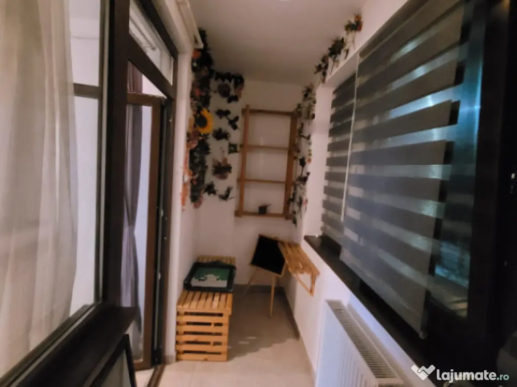 Apartament de inchiriat cu 2 camere si loc de parcare