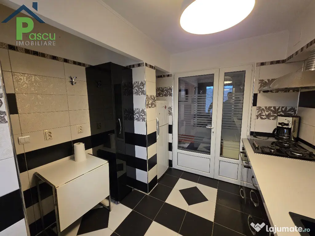 3 camere Nicolae Grigorescu, apropiere metrou, cf. I, decomandat