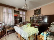 Casa parter, 273 mp teren, front 14,52 ml, zona Schmith/ Tri